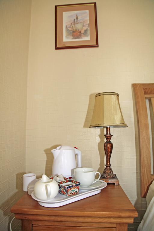 Bed and Breakfast The Beeches Churchill  Екстер'єр фото