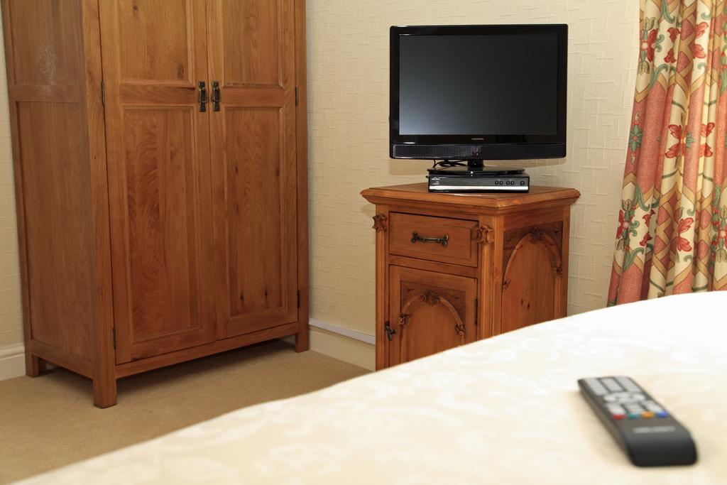 Bed and Breakfast The Beeches Churchill  Екстер'єр фото